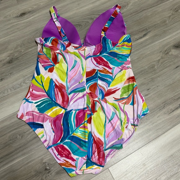 Colorful one piece - Picture 4 of 6